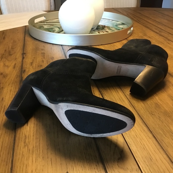 100% Suede Distressed Ankle Boots - Picture 5 of 11